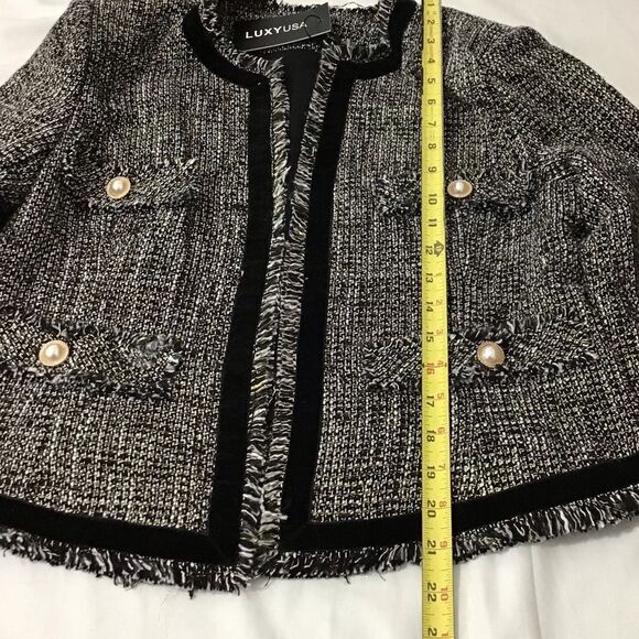 LUXY USA Black Tweed Collarless Fringe Trim Blazer New Size Medium - Picture 7 of 10